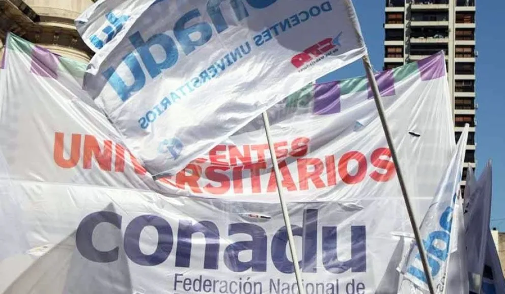 Docentes universitarios realizarán una semana completa de paro en todo el país