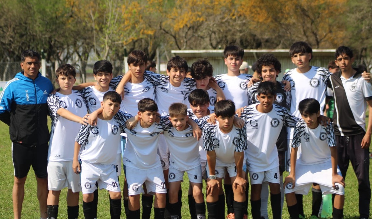 Los chicos de Sub13 de «Los Tuyanguitos» se consagraron subcampeones en el Torneo Patoruzito