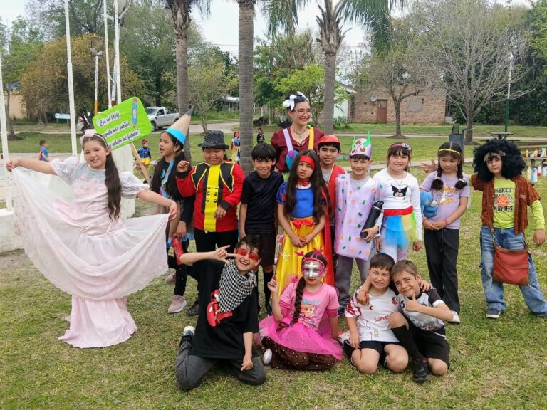El turno tarde de la 77 disfrutó de una jornada al aire libre, llena de color y diversión